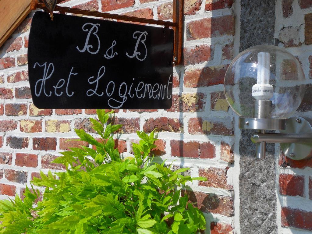 B&B 'Het Logiement Sint-Maria-Lierde Екстериор снимка